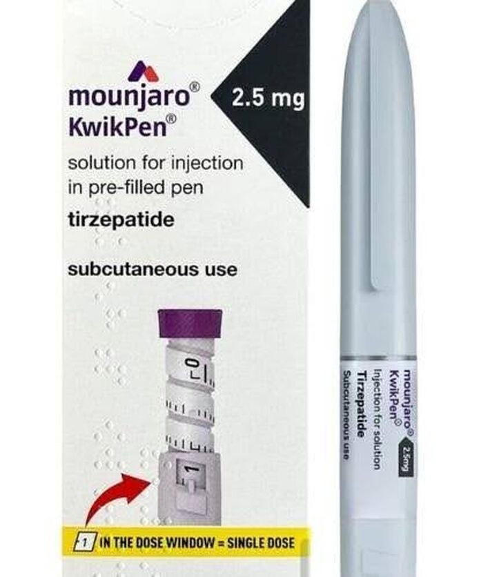 Mounjaro KwikPen tirzepatide injection pen.